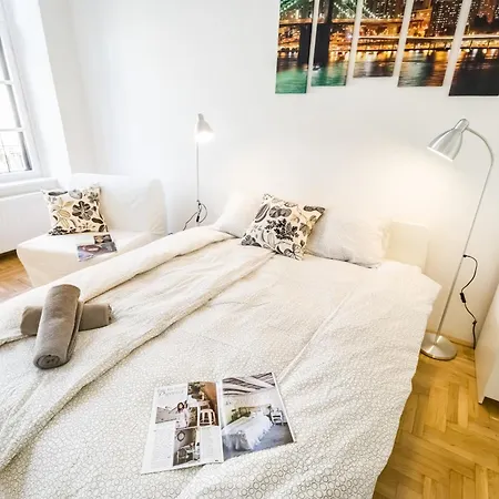 Corbie Downtown Apartment Budapest Extérieur photo