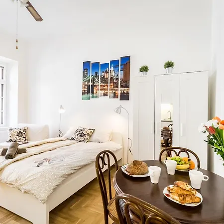 Corbie Downtown Apartment Budapest Chambre photo