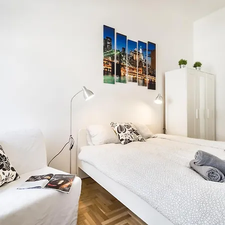 Corbie Downtown Apartment Budapest Chambre photo